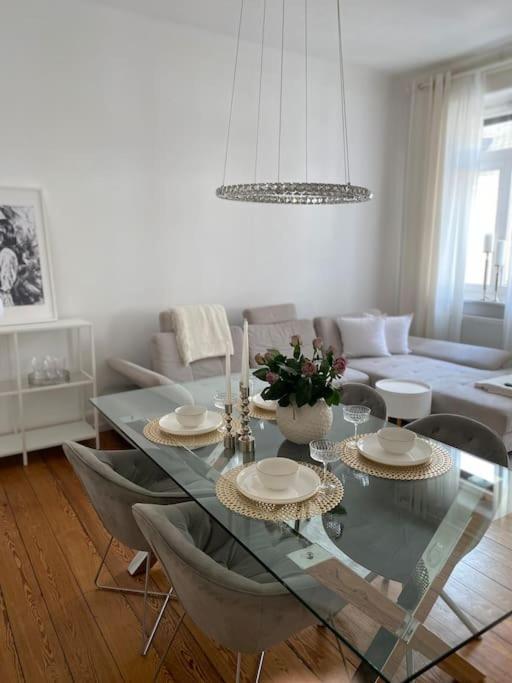 Altbau-Oase Der Eleganz: Stadtnaher Komfort Pur Wiesbaden Ngoại thất bức ảnh